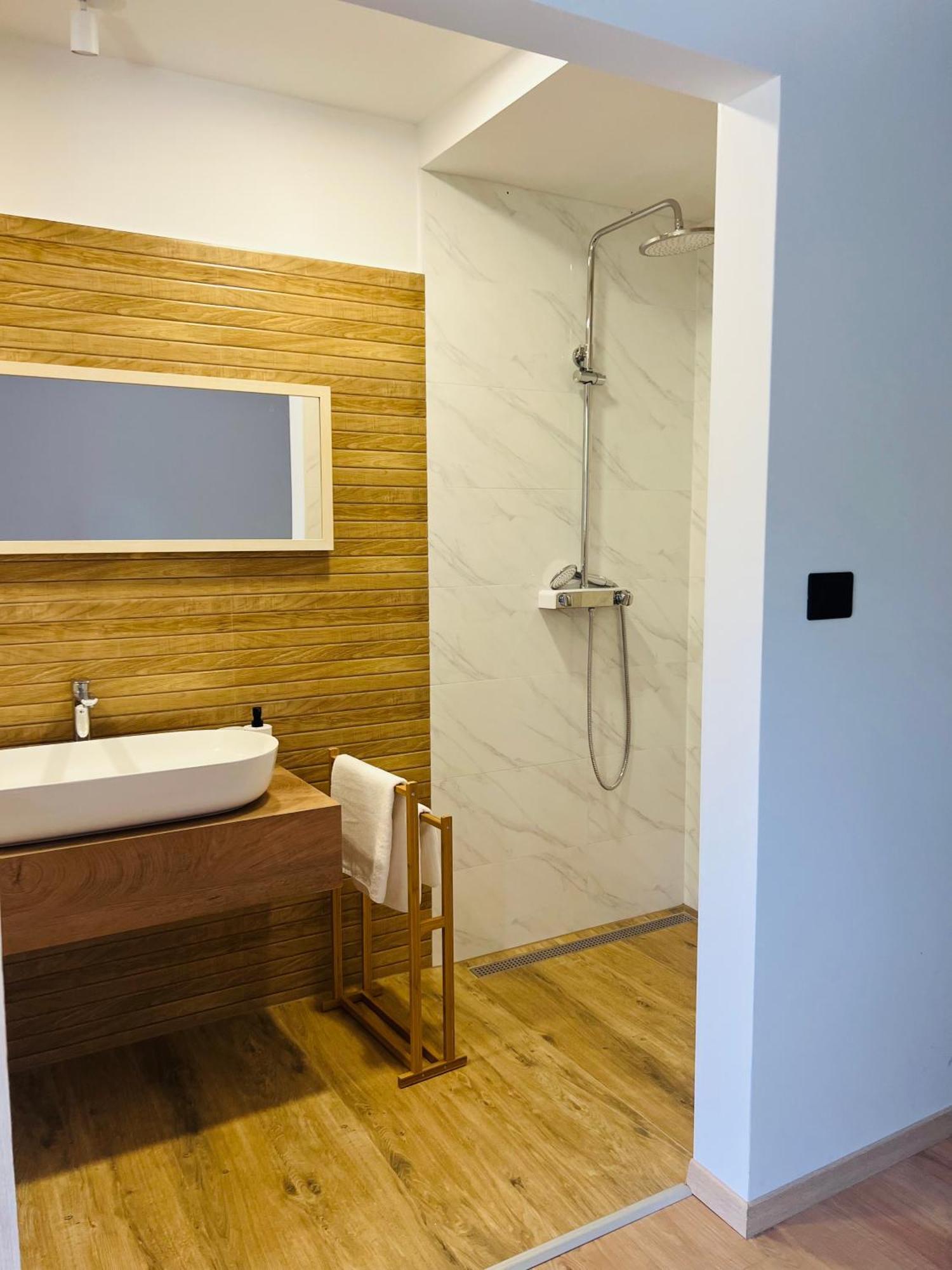 Vila Prisunca Jacuzzi & Swimming Pool Pazin Exteriör bild